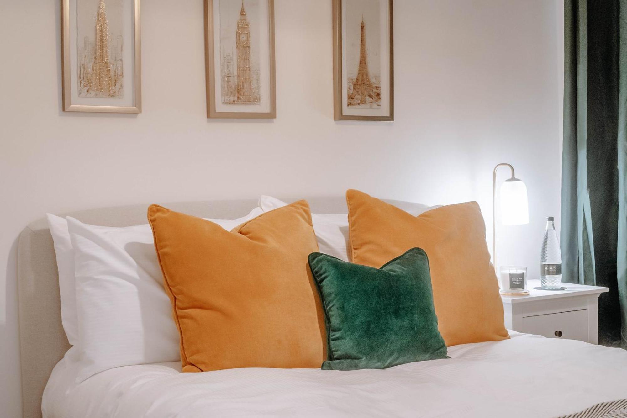 Mayfield Three - Central Harrogate Apartment Buitenkant foto