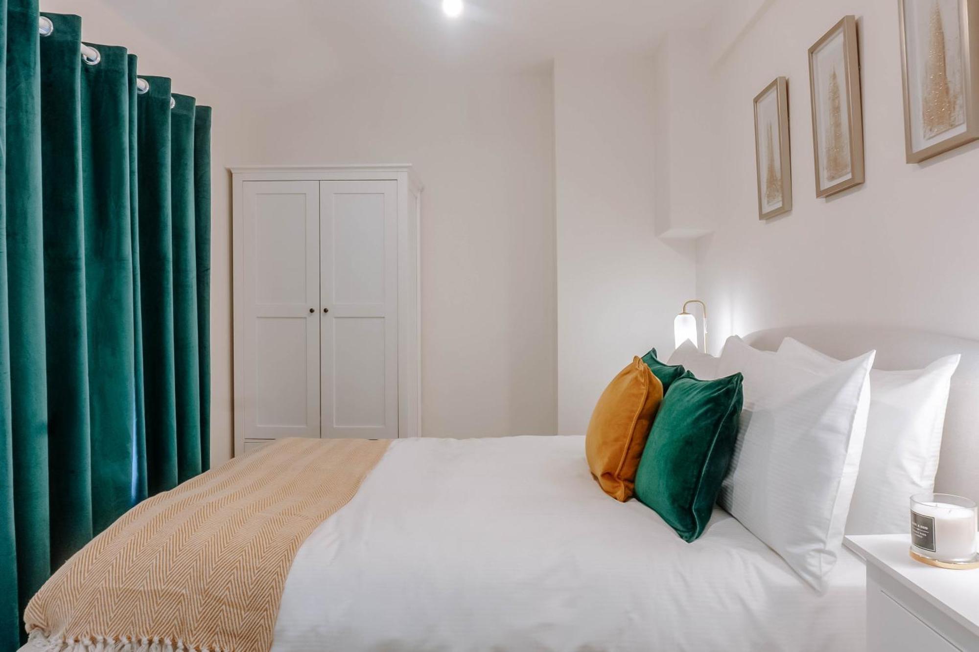 Mayfield Three - Central Harrogate Apartment Buitenkant foto